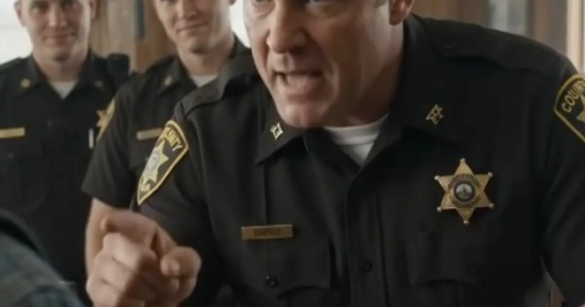 Corrupt Cop Destroyed an Old Biker’s Bar — Then He Made a Call He Hadn’t Made in 15 Years