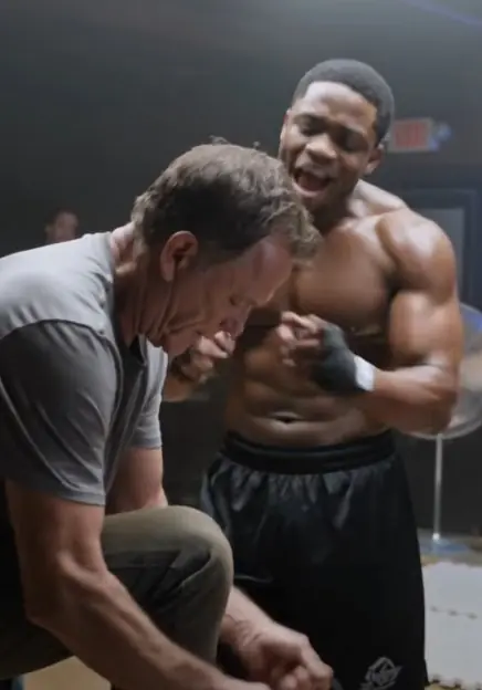 An MMA Kid Paid a Farmer $500 for Three Minutes of Free Punches — Then the Farmer Slowly Straightened His Back